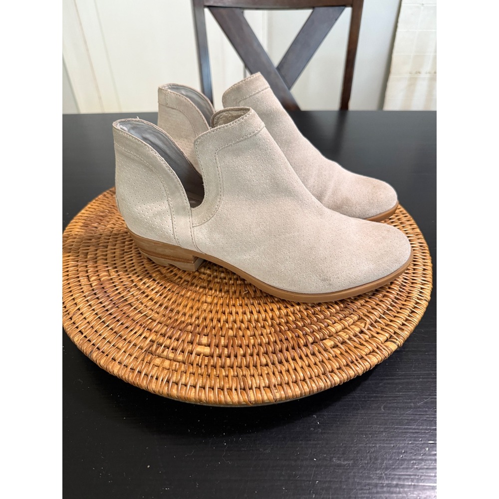 Sorel Lolla Cut Out Suede Ankle Boots Beige Sand NL3570-092 Womens 10
